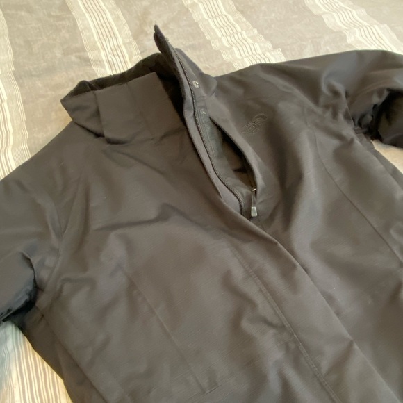 The North Face Coat Size Small - Black - Picture 14 of 16